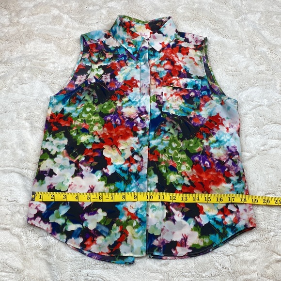 Parker Silk Watercolor Floral sleeveless Blouse. One of a kind - Picture 11 of 13